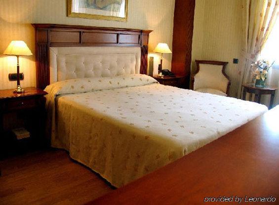 Apartaments-hotel Hispanos 7 Suiza Barcellona